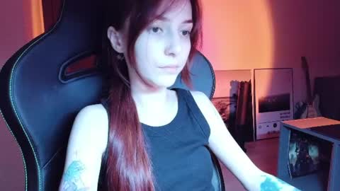 Snapshot of dead_girll chatting on 07-04-26, 11:44 freak online show from 07-04-26, 11:44