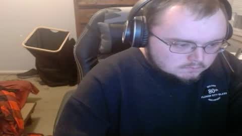 Snapshot of deadfax234 chatting on 12-04-25, 01:48 deadfax234 online show from 12-04-25, 01:48