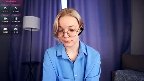 Charlie 18yo online show from 09-27-25, 06:29