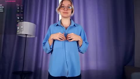 Charlie 18yo online show from 09-29-25, 06:18