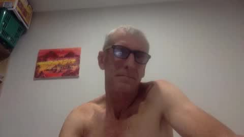 Snapshot of deanofflove221000 chatting on 11-30-25, 09:35 deanofflove221000 online show from 11-30-25, 09:35