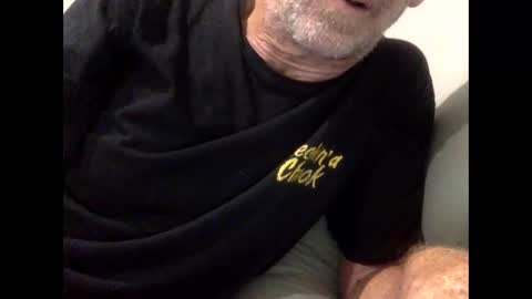 Snapshot of deanofflove221000 chatting on 12-14-25, 03:12 deanofflove221000 online show from 12-14-25, 03:12