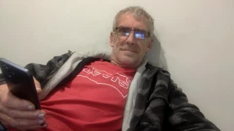 Snapshot of deanofflove221000 chatting on 04-27-26, 10:13 deanofflove221000 online show from 04-27-26, 10:13