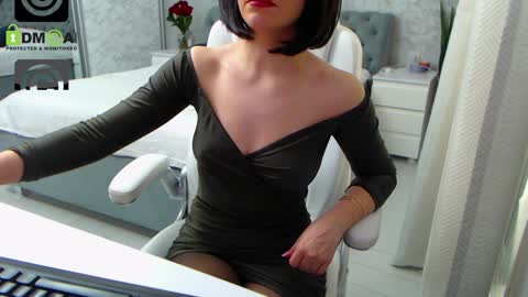 Elly online show from 01-07-25, 10:22