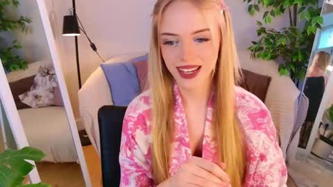 Tessa online show from 03-14-26, 01:38