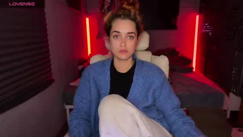 T online show from 07-21-26, 08:49