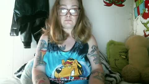 Snapshot of debbieafterhours69 chatting on 06-18-26, 05:41 DEBBIE online show from 06-18-26, 05:41