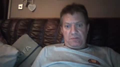 debbieian online show from 12-05-24, 01:47