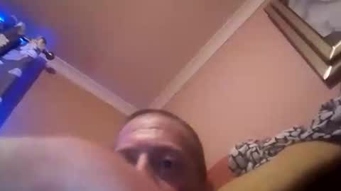 debbieian online show from 09-20-25, 03:29