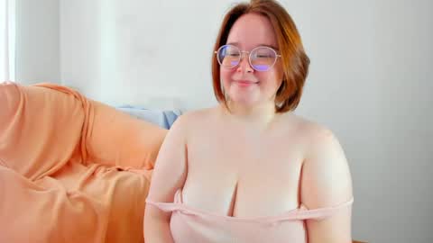 DeboraDebbieDee online show from 05-23-26, 05:12
