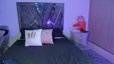 Snapshot of deborah_collins1 chatting on 09-26-25, 07:51 deborah_collins1 online show from 09-26-25, 07:51