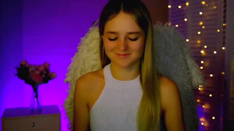 Debora online show from 11-30-25, 03:43