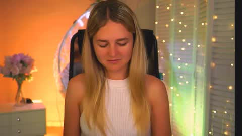 Debora online show from 05-12-26, 03:36