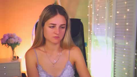 Debora online show from 06-22-26, 03:19