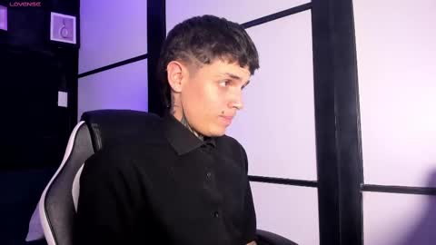 Snapshot of declan_fox chatting on 10-03-25, 09:45 declan_fox online show from 10-03-25, 09:45