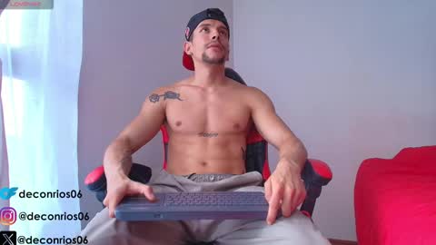 Santiago online show from 10-11-25, 08:51