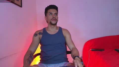 Santiago online show from 03-08-26, 02:59