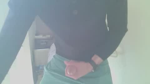 decoyponzi38838 online show from 10-19-25, 01:28