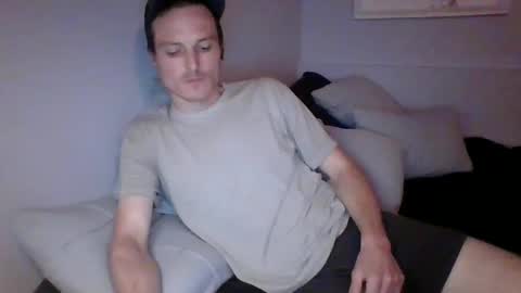 Snapshot of dee4dayz19 chatting on 09-20-25, 06:25 Dee4dayz online show from 09-20-25, 06:25