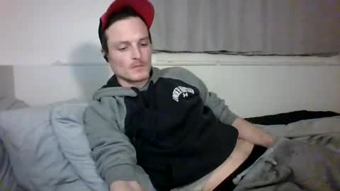 Snapshot of dee4dayz19 chatting on 02-11-26, 03:11 Dee4dayz online show from 02-11-26, 03:11