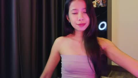 deedeedoll online show from 05-05-26, 11:18