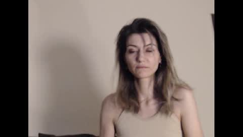 Deelightfull online show from 03-11-25, 06:08