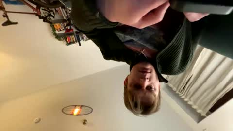 deep_long_vibes online show from 04-02-26, 09:34