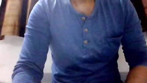 Snapshot of deepak4ualways chatting on 10-31-25, 05:25 sandy4umylove2014 online show from 10-31-25, 05:25