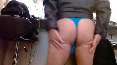 deeperjohnny online show from 10-07-25, 04:04