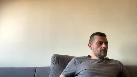 Snapshot of defloy chatting on 11-14-25, 11:20 Defloy online show from 11-14-25, 11:20