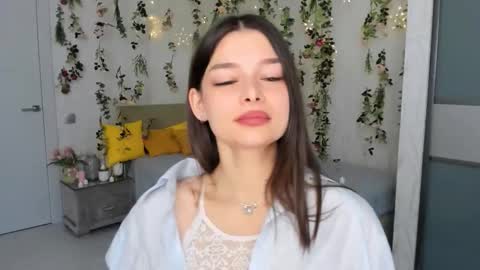 DegreeOfSincerity online show from 11-05-25, 01:27