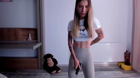 Di online show from 01-04-25, 08:17