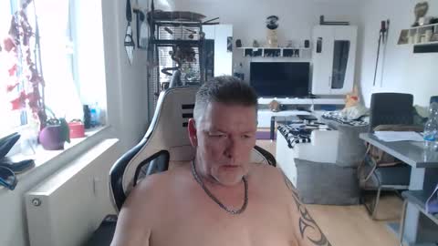 deinprinz2312 online show from 03-21-26, 12:10