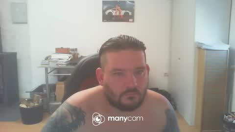 deinspielzeug87 online show from 12-18-24, 09:04
