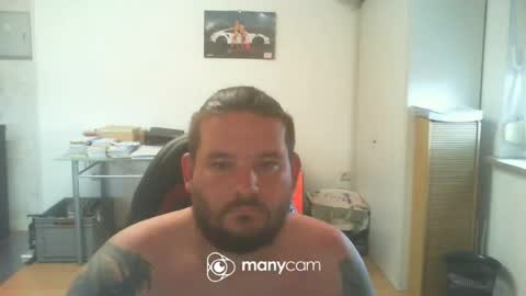 Snapshot of deinspielzeug87 chatting on 07-01-26, 12:51 deinspielzeug87 online show from 07-01-26, 12:51