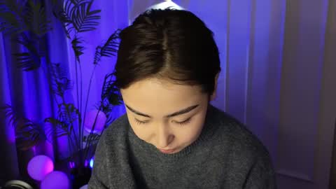 Snapshot of deiri_destiny chatting on 12-20-24, 08:49 sexy bimbo little kitty asian misstress quen princes sexy girl you can just call me pleasure online show from 12-20-24, 08:49