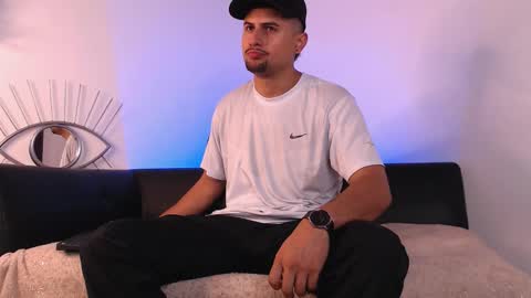  DEIVY  online show from 10-01-25, 03:12