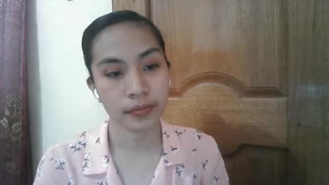 Luna online show from 02-04-26, 06:19