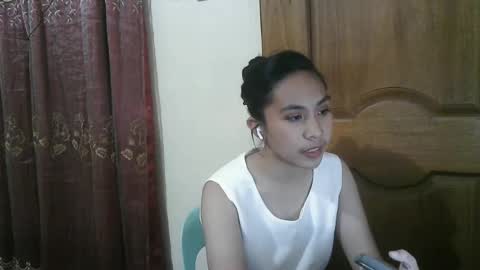 Luna online show from 02-09-26, 12:09