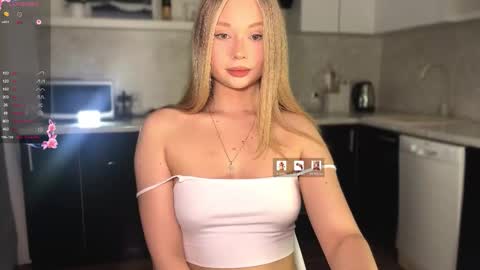 Snapshot of delanona chatting on 03-05-26, 05:47 Dia online show from 03-05-26, 05:47