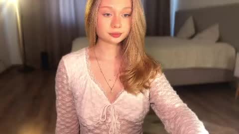 Snapshot of delanona chatting on 05-02-26, 12:10 Dia online show from 05-02-26, 12:10