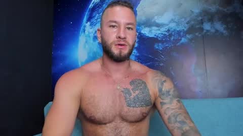 Delessandro online show from 05-06-26, 03:02