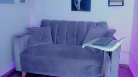 Mariana online show from 02-06-26, 09:18