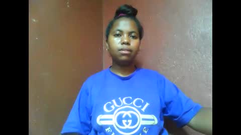 deliah712909 online show from 01-02-25, 08:17