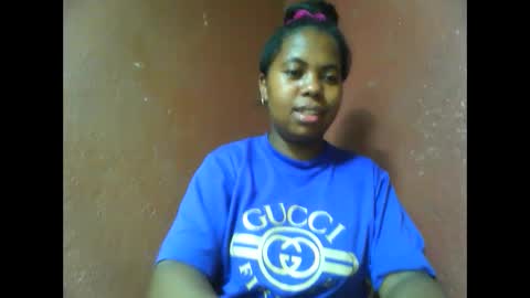 deliah712909 online show from 01-03-25, 04:27