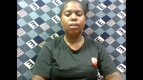 Snapshot of deliah712909 chatting on 10-18-25, 08:37 deliah712909 online show from 10-18-25, 08:37