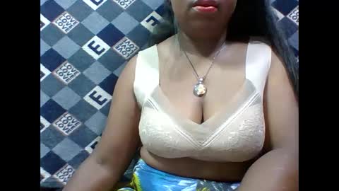 Snapshot of deliah712909 chatting on 10-28-25, 05:55 deliah712909 online show from 10-28-25, 05:55