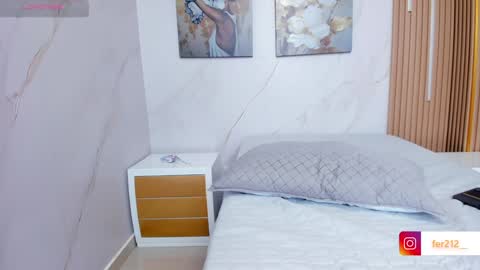 Snapshot of delicious_girl4u_ chatting on 01-28-25, 04:30 Natalia online show from 01-28-25, 04:30