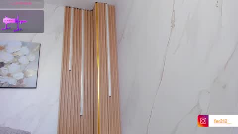 Snapshot of delicious_girl4u_ chatting on 02-19-25, 01:06 Natalia online show from 02-19-25, 01:06