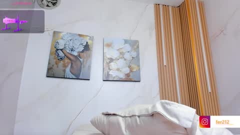 Snapshot of delicious_girl4u_ chatting on 02-25-25, 04:21 Natalia online show from 02-25-25, 04:21